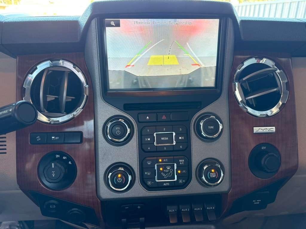 Ford F-250 SD Lariat Crew Cab 4WD 2016