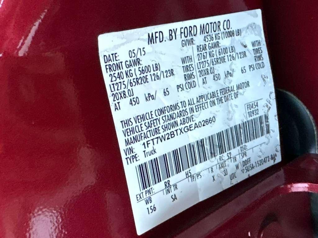 Ford F-250 SD Lariat Crew Cab 4WD 2016