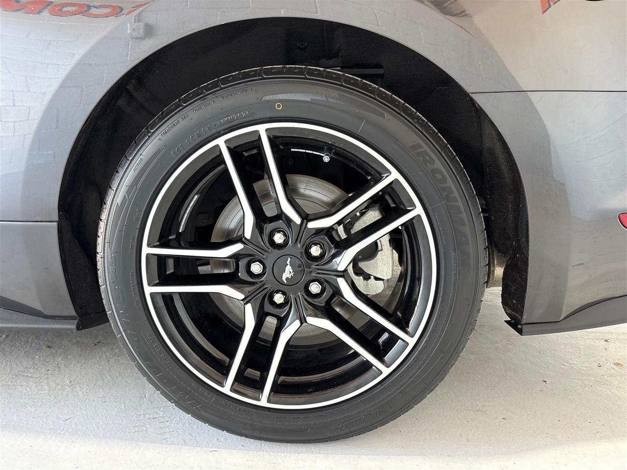 Ford Mustang EcoBoost Premium Coupe 2022