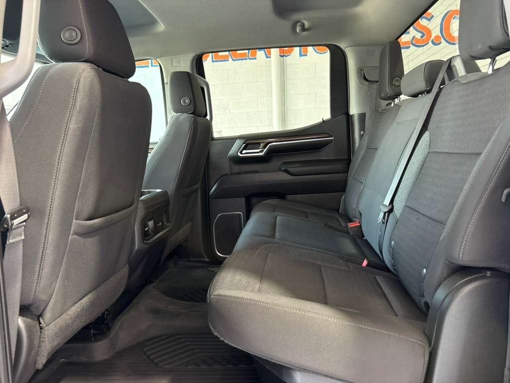 Chevrolet Silverado 1500 Trail Boss LT Crew Cab 4WD 2023