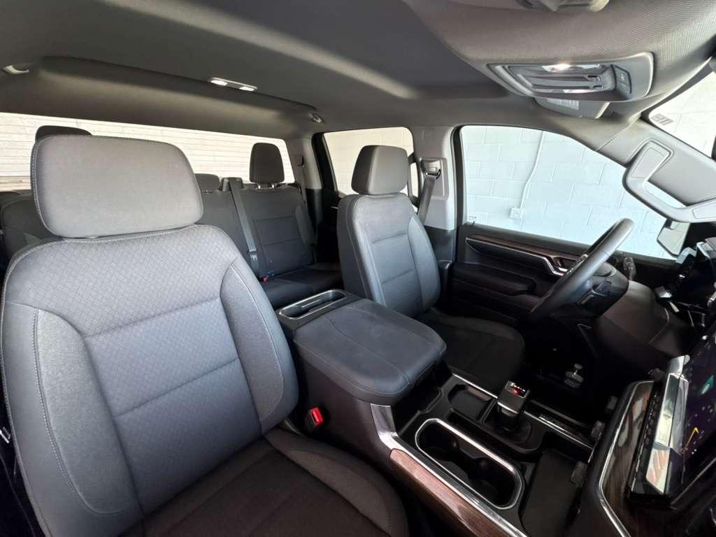 Chevrolet Silverado 1500 Trail Boss LT Crew Cab 4WD 2023