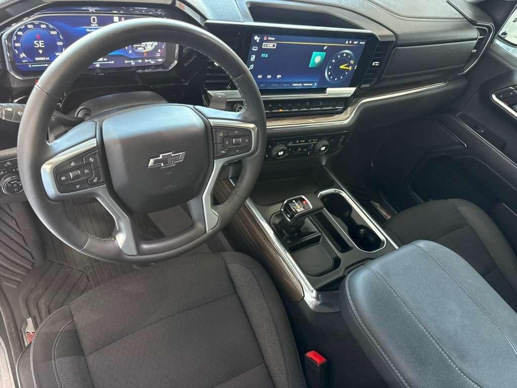 Chevrolet Silverado 1500 Trail Boss LT Crew Cab 4WD 2023