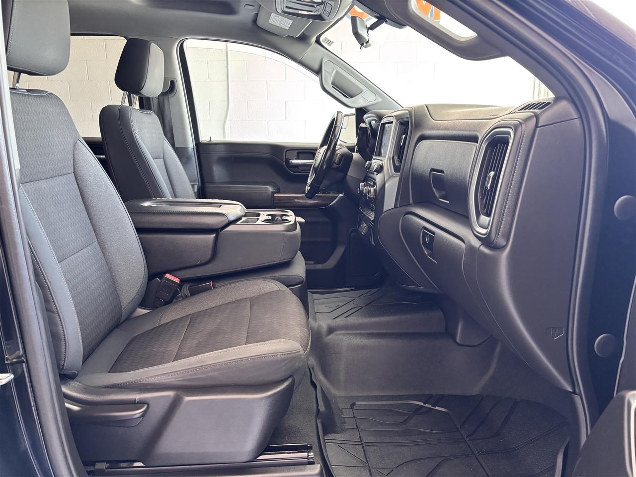 Chevrolet Silverado 1500 LT Crew Cab 4WD 2019