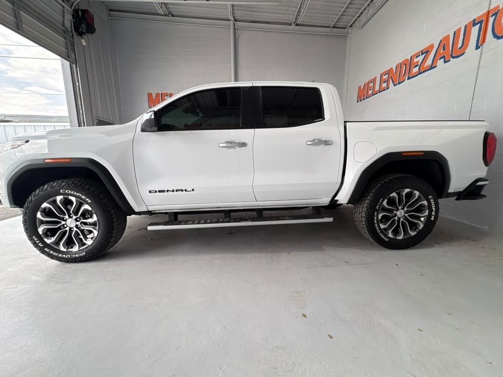 GMC Canyon Denali Crew Cab 4WD 2023
