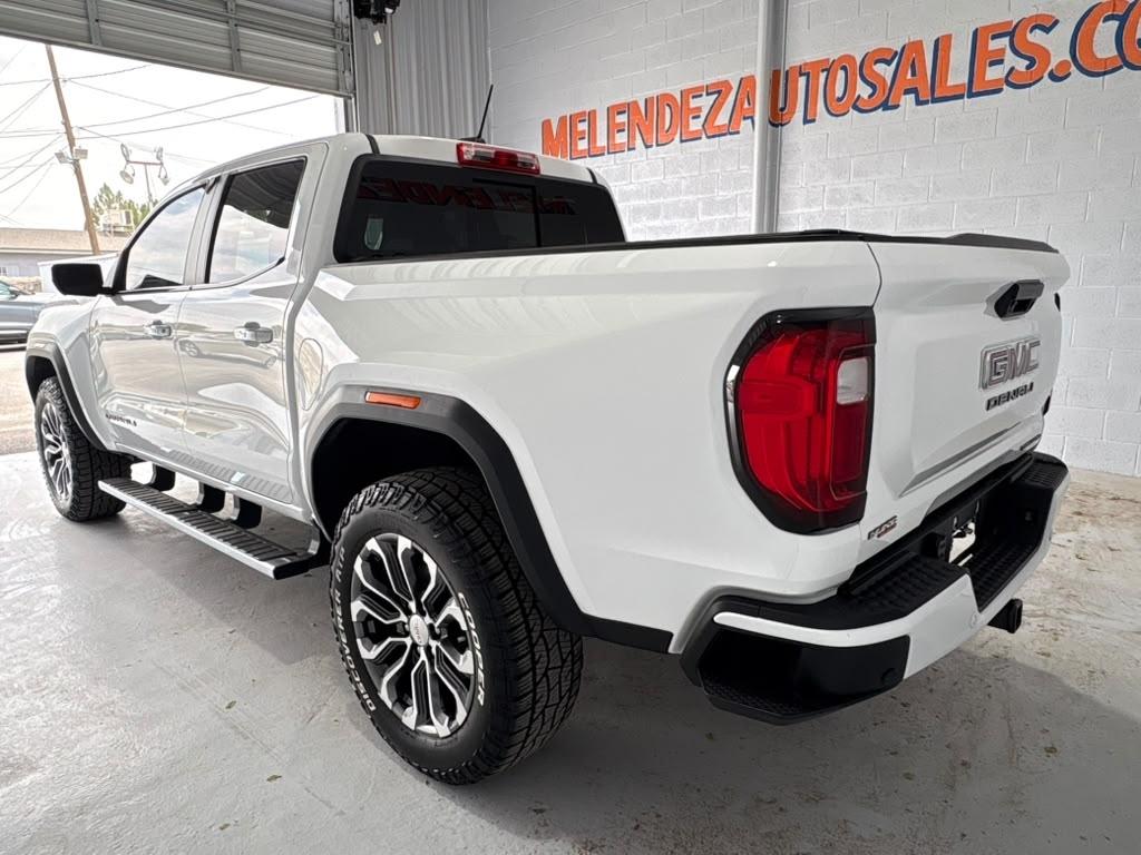 GMC Canyon Denali Crew Cab 4WD 2023