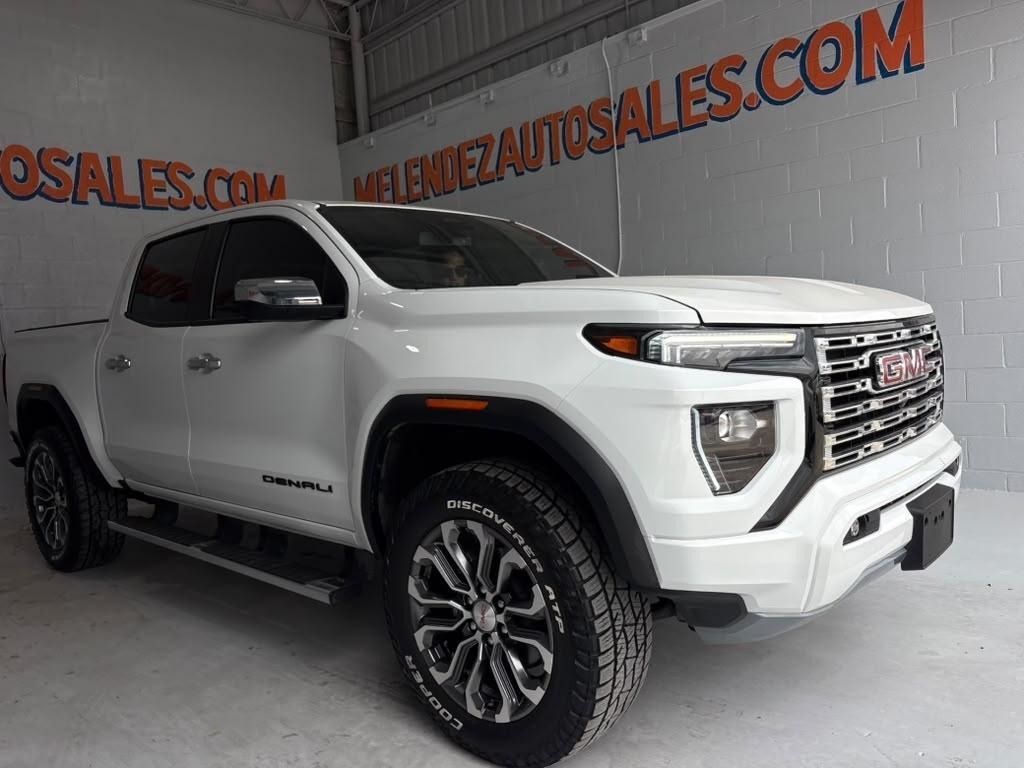 GMC Canyon Denali Crew Cab 4WD 2023