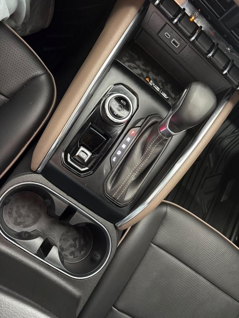 GMC Canyon Denali Crew Cab 4WD 2023