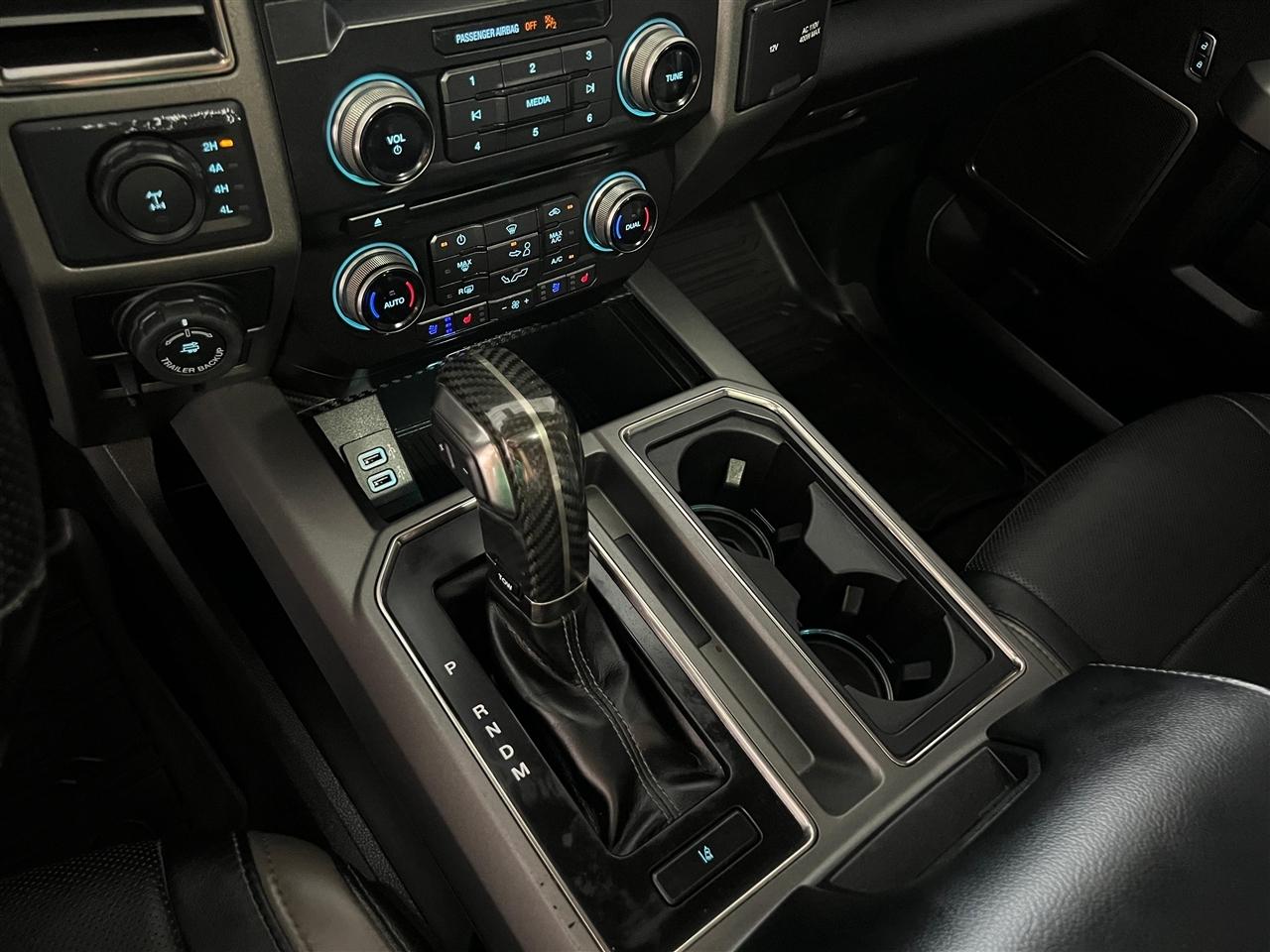 Ford F-150 Raptor SuperCrew 4WD 2018