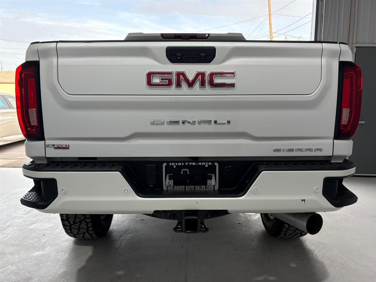 GMC Sierra 2500HD Denali Crew Cab 4WD SB 2022