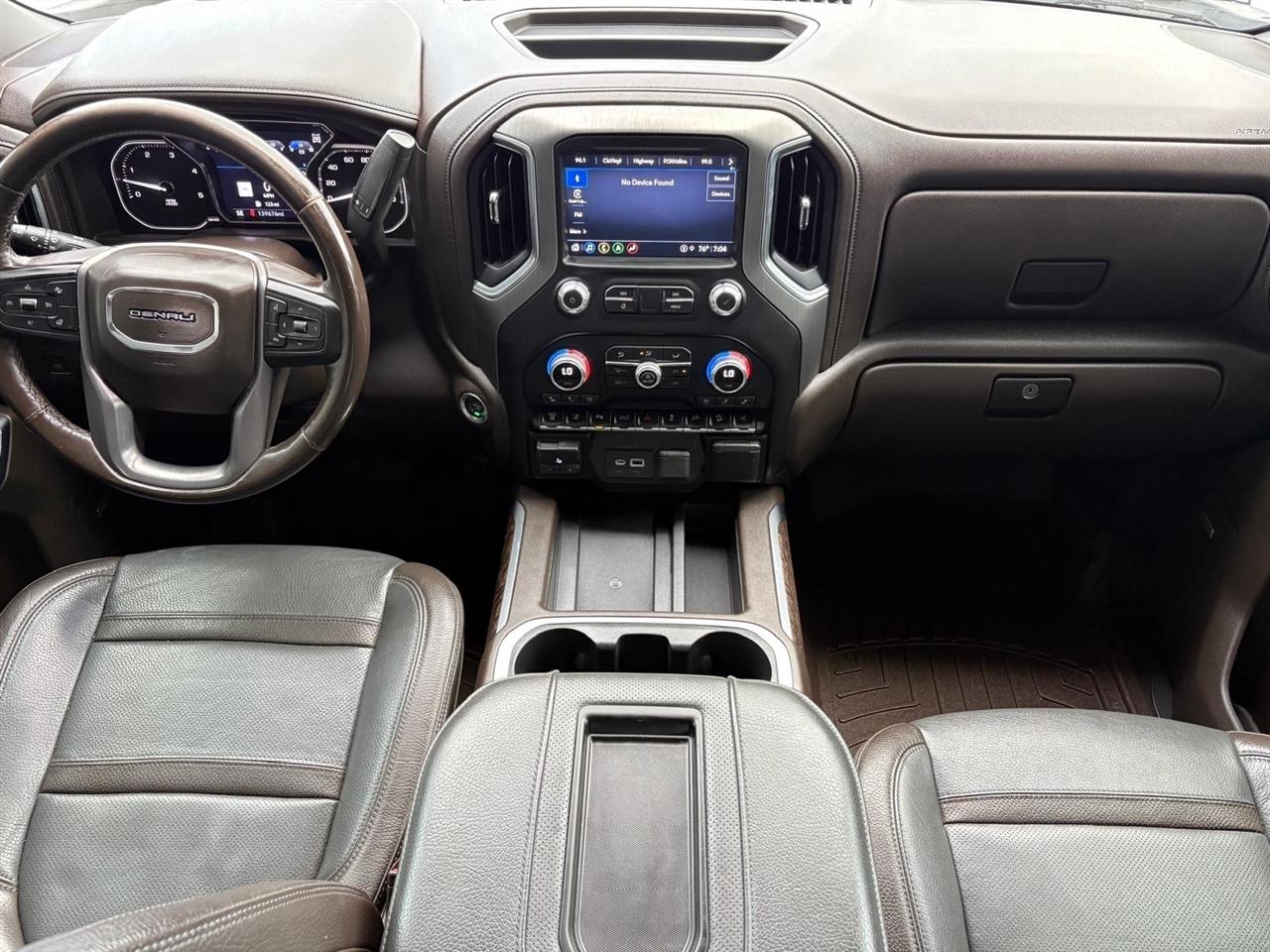 GMC Sierra 2500HD Denali Crew Cab 4WD SB 2022