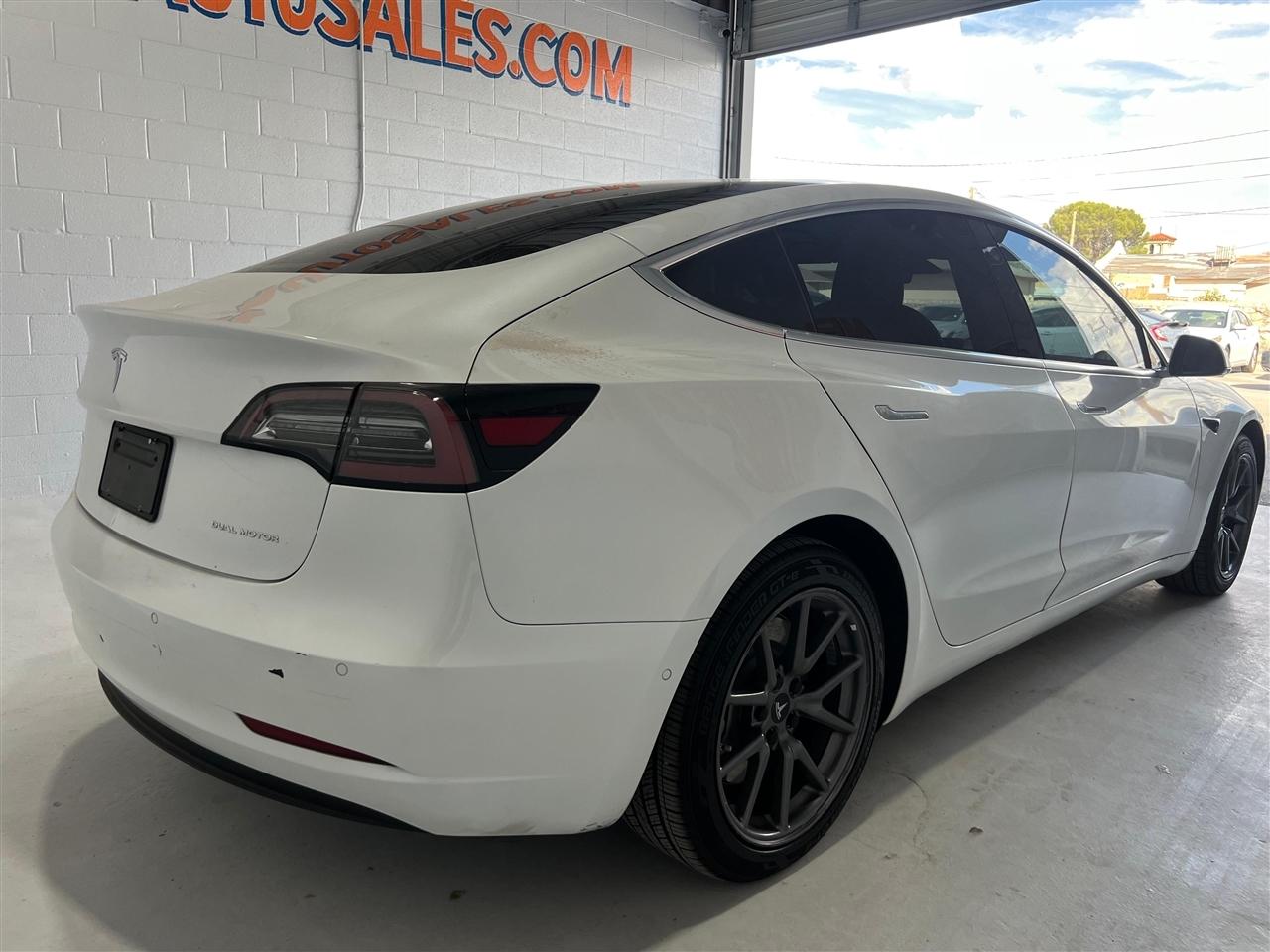 Tesla Model 3 Long Range 2020