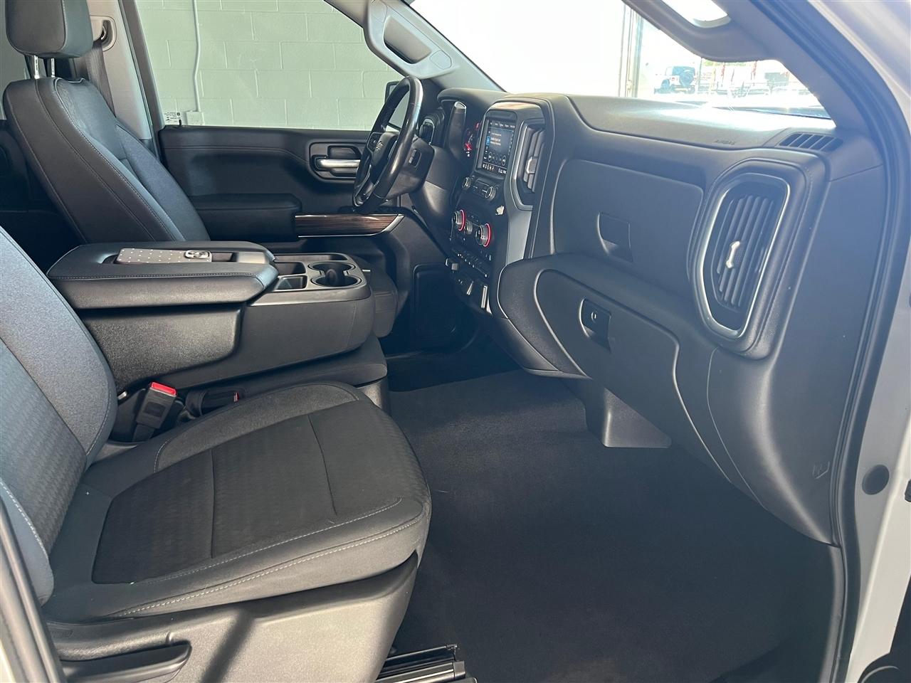 Chevrolet Silverado 1500 LT Crew Cab 4WD 2020