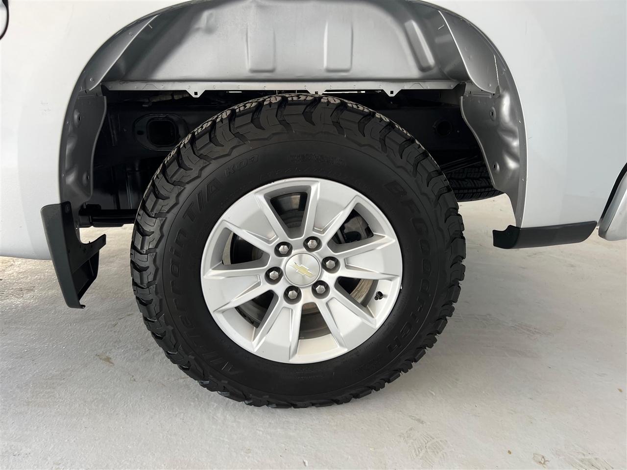 Chevrolet Silverado 1500 LT Crew Cab 4WD 2020