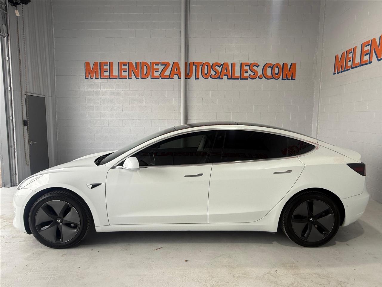 Tesla Model 3 Base 2018