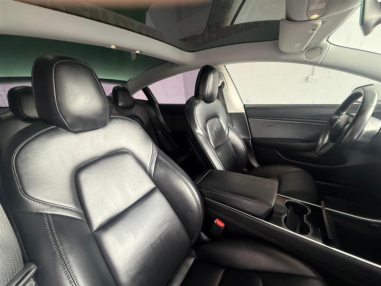 Tesla Model 3 Base 2018