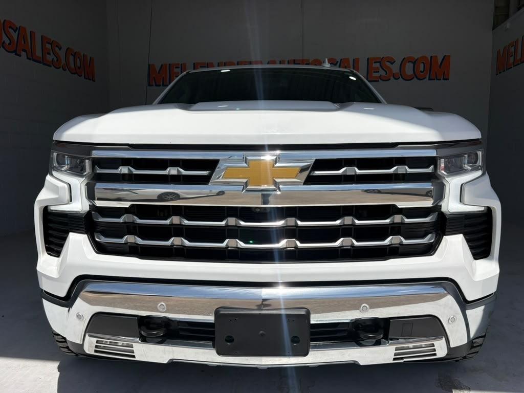 Chevrolet Silverado 1500 LTZ Crew Cab 4WD 2023