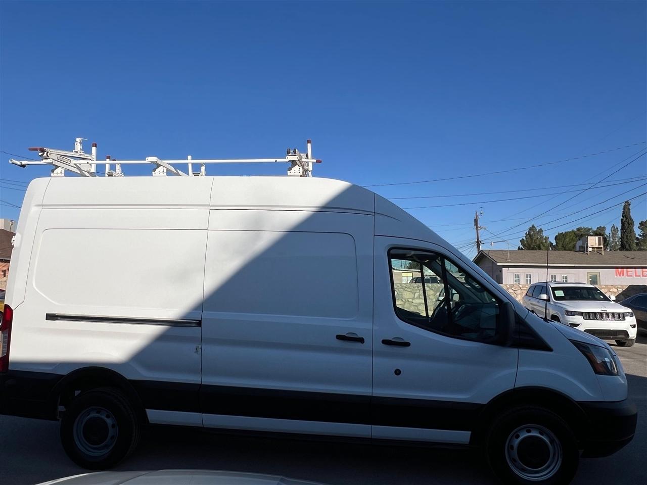 Ford Transit 250 Van High Roof w/Sliding Pass. 148-in. WB 2019