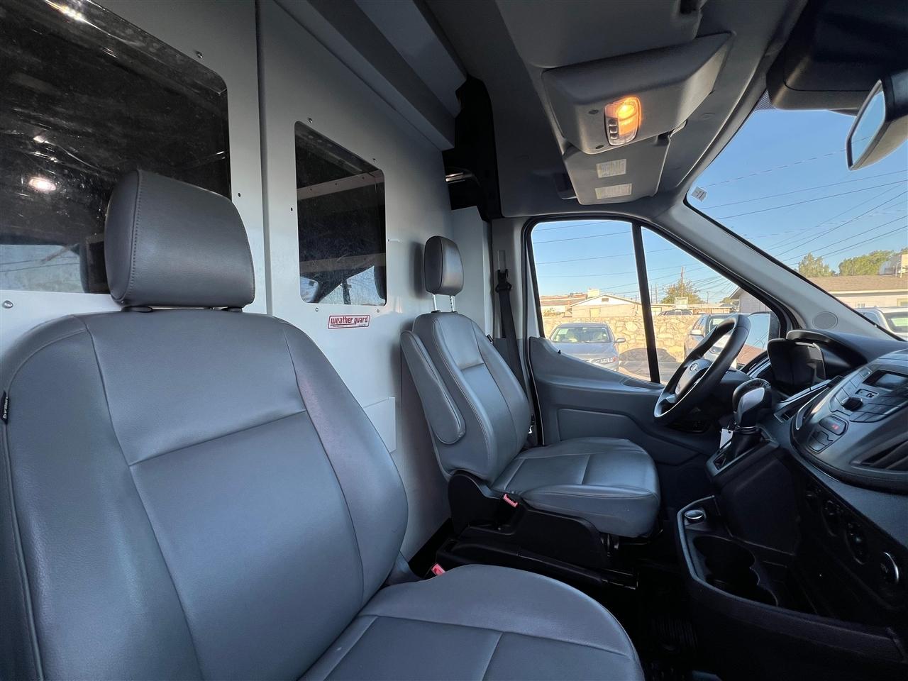 Ford Transit 250 Van High Roof w/Sliding Pass. 148-in. WB 2019