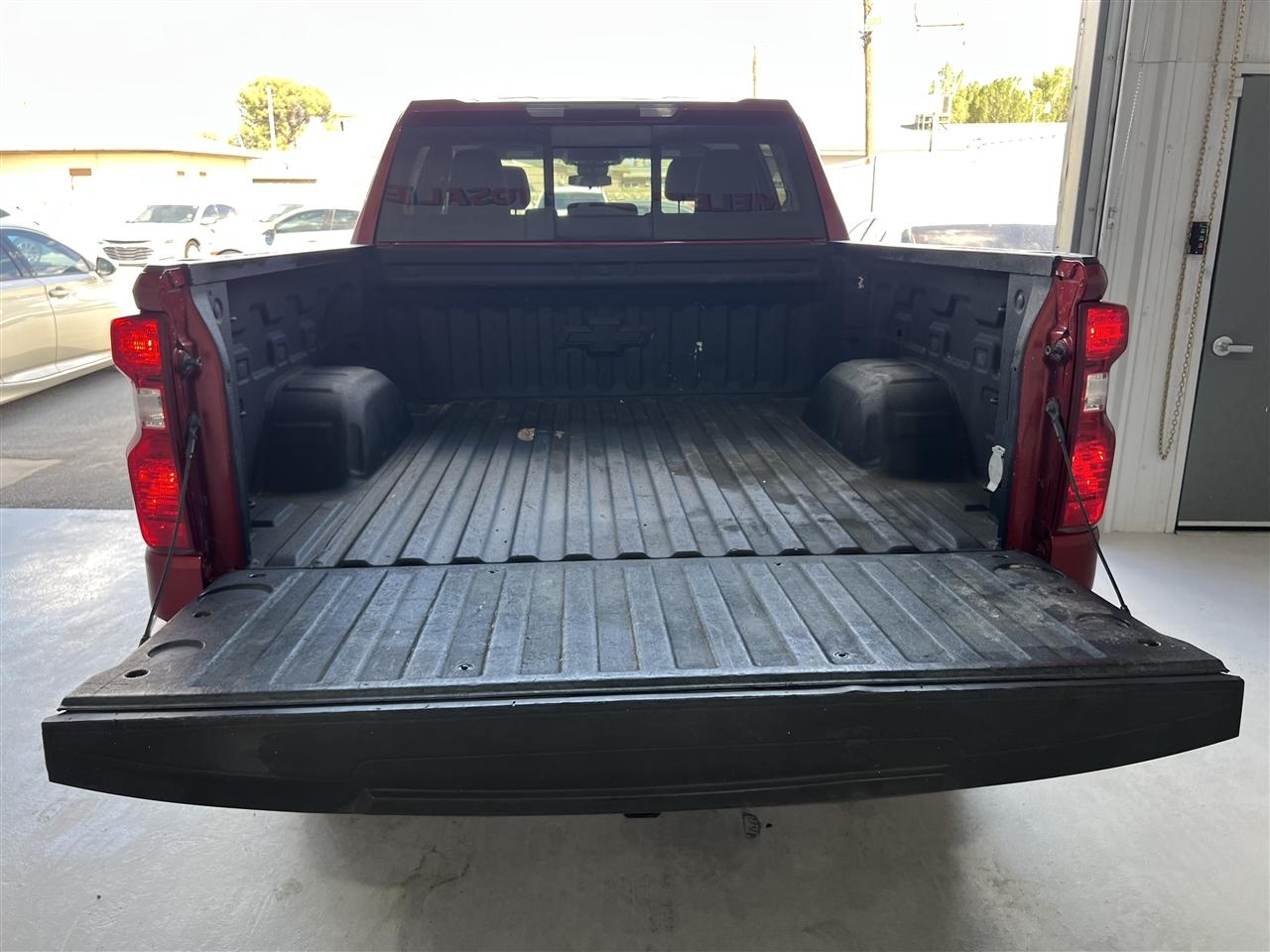 Chevrolet Silverado 1500 LT Crew Cab 4WD 2022