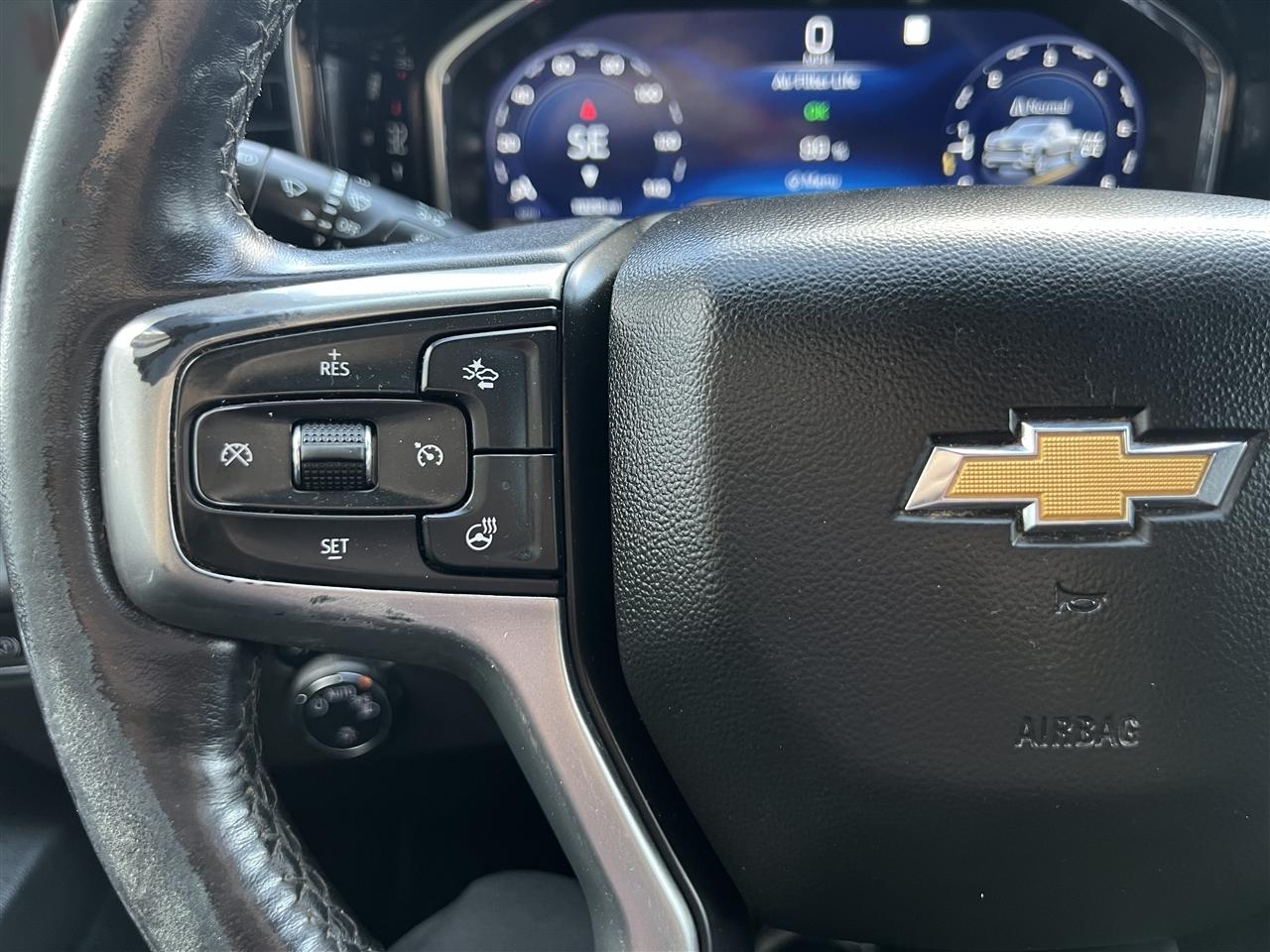 Chevrolet Silverado 1500 LT Crew Cab 4WD 2022