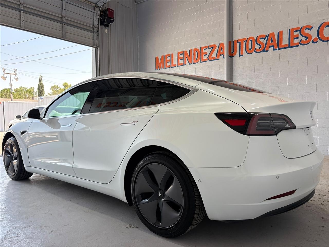 Tesla Model 3 Base 2018
