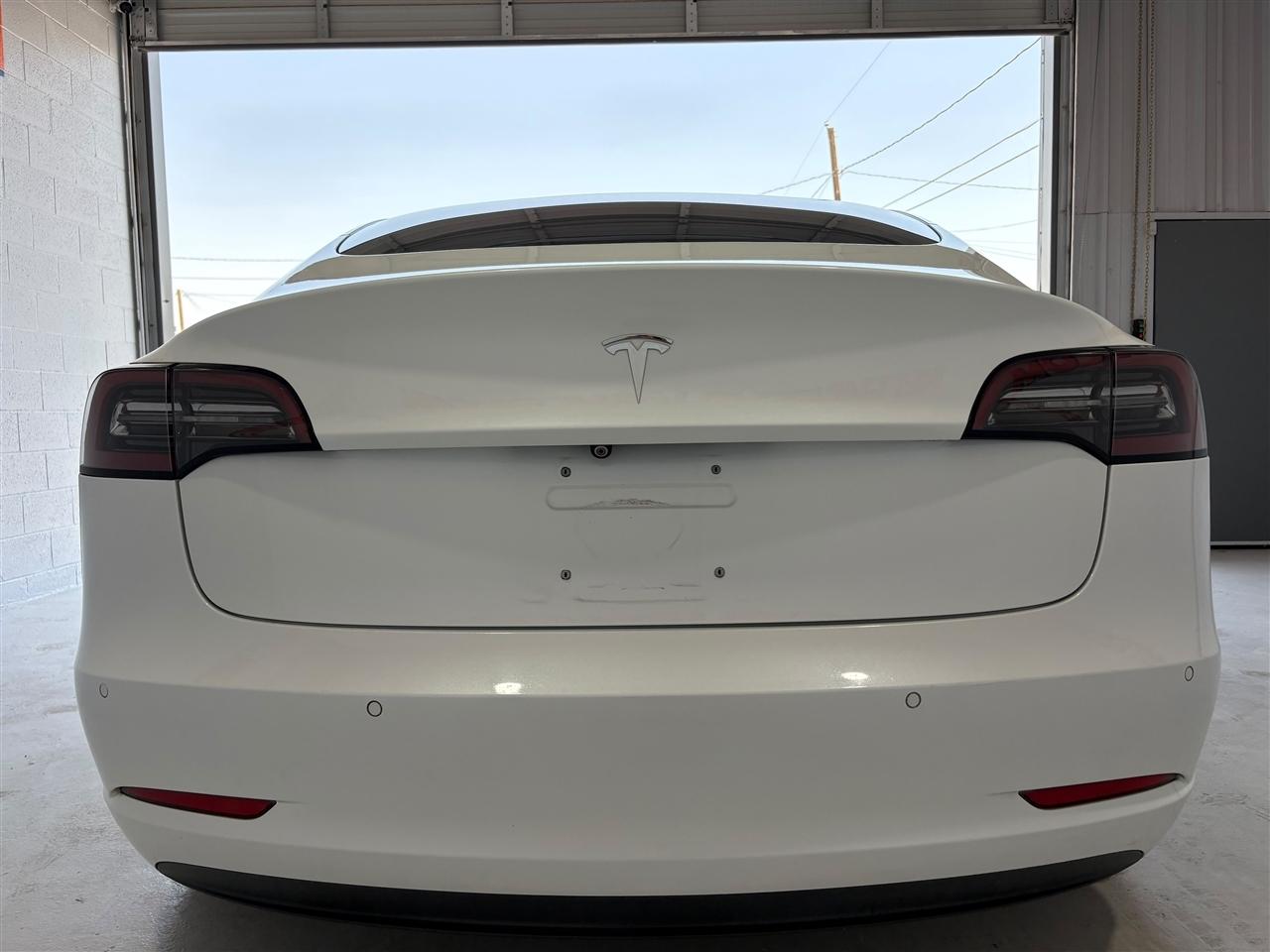 Tesla Model 3 Base 2018