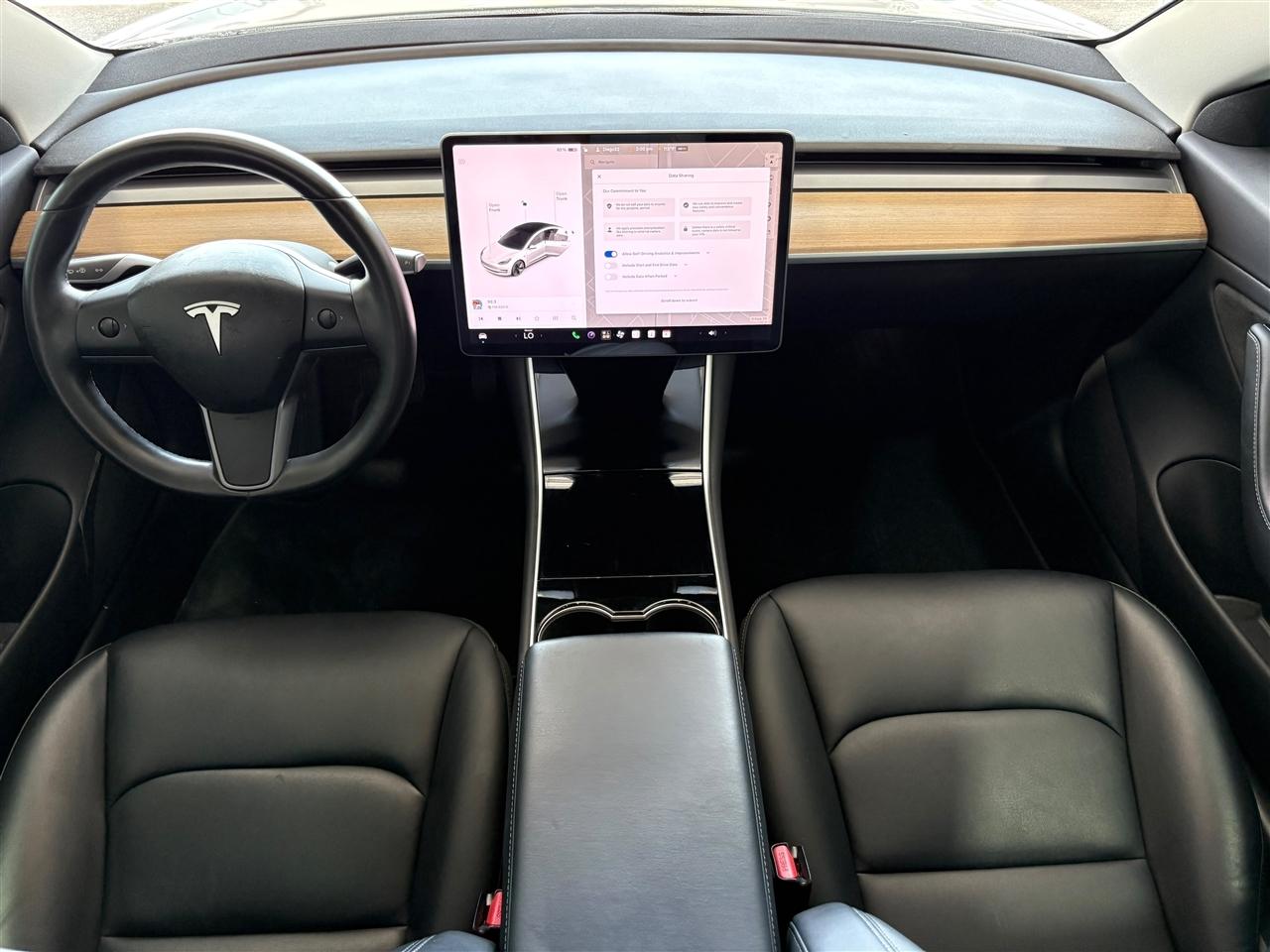 Tesla Model 3 Base 2018