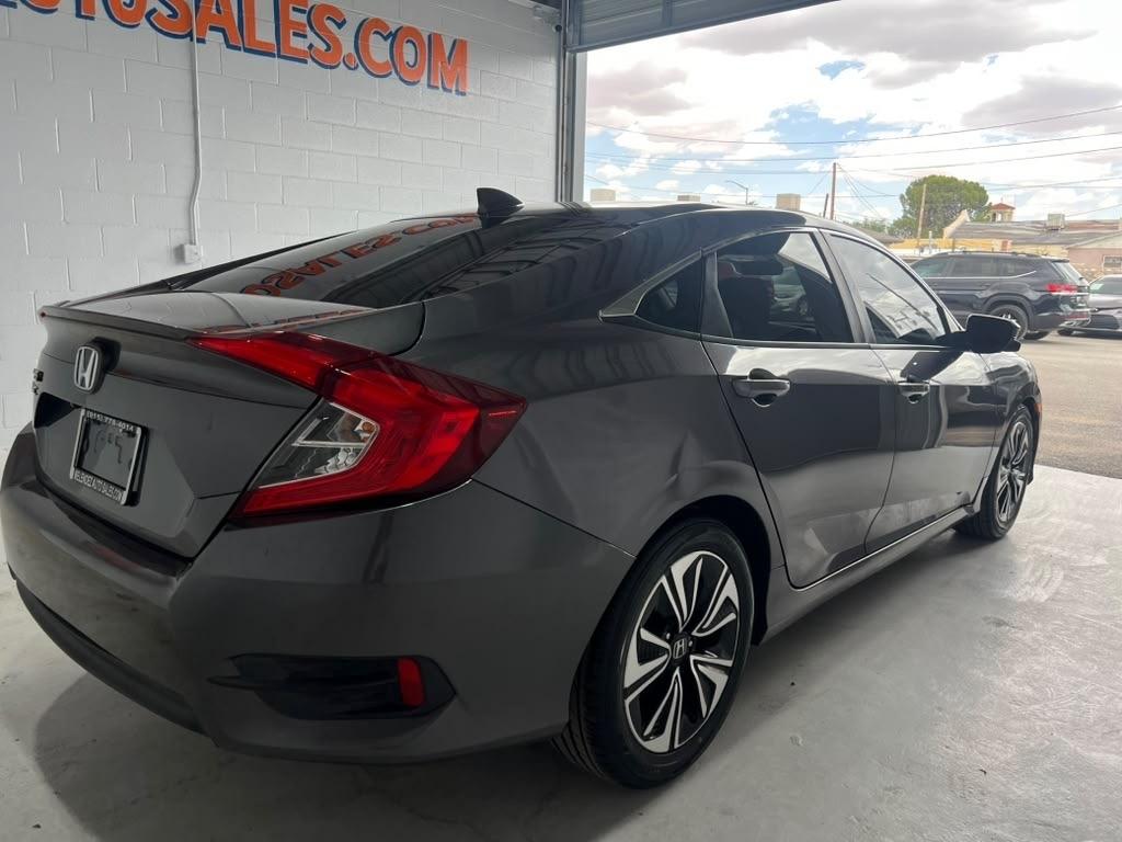 Honda Civic EX-T Sedan CVT 2017