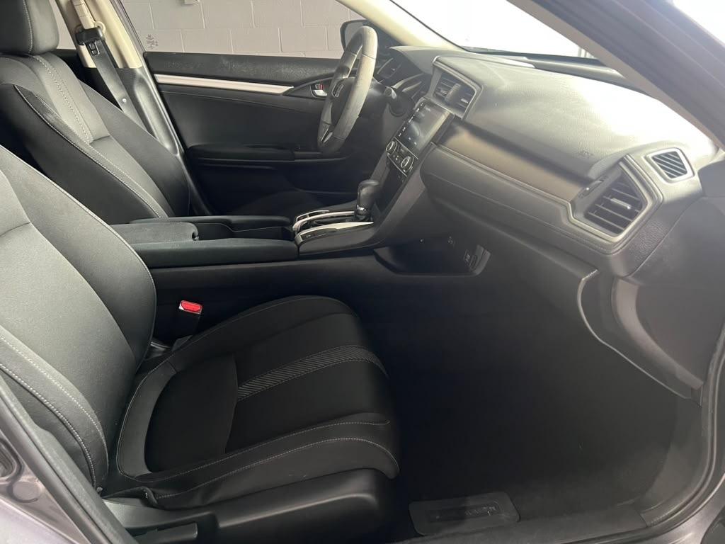 Honda Civic EX-T Sedan CVT 2017