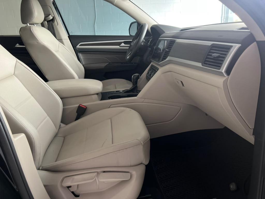 Volkswagen Atlas V6 SE w/Technology 2021
