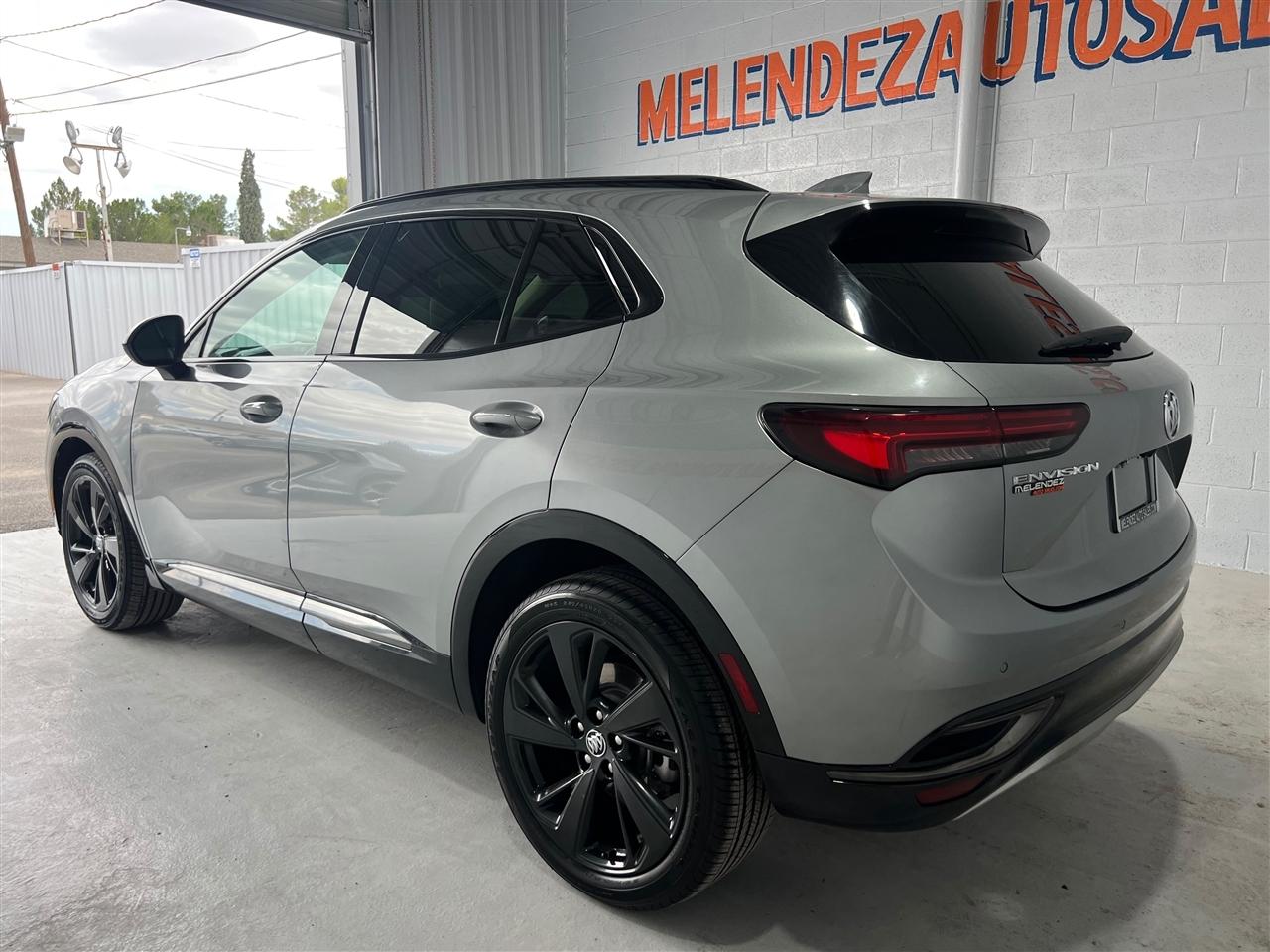 Buick Envision Essense 2023