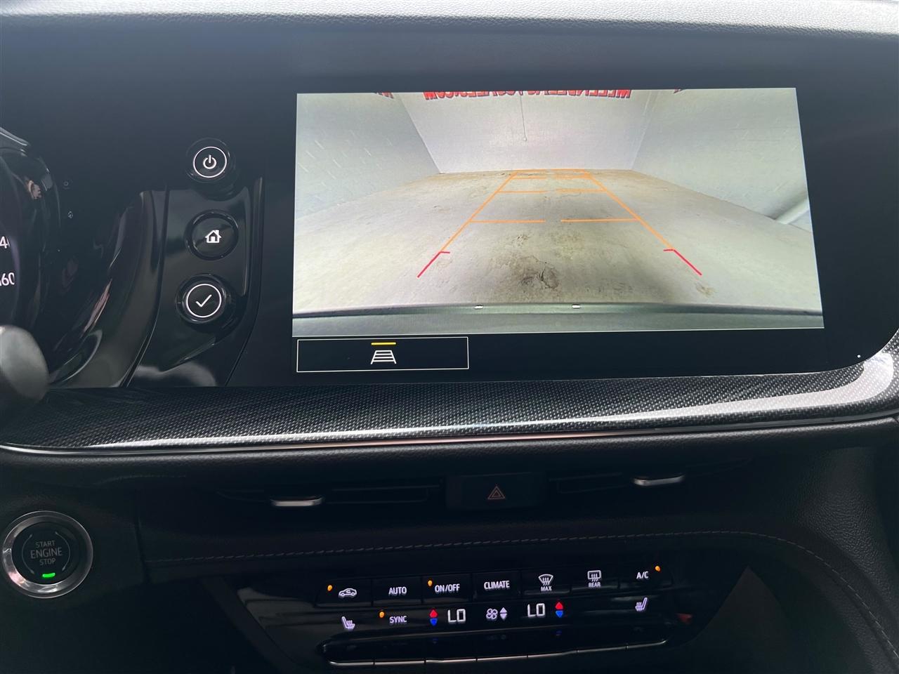 Buick Envision Essense 2023