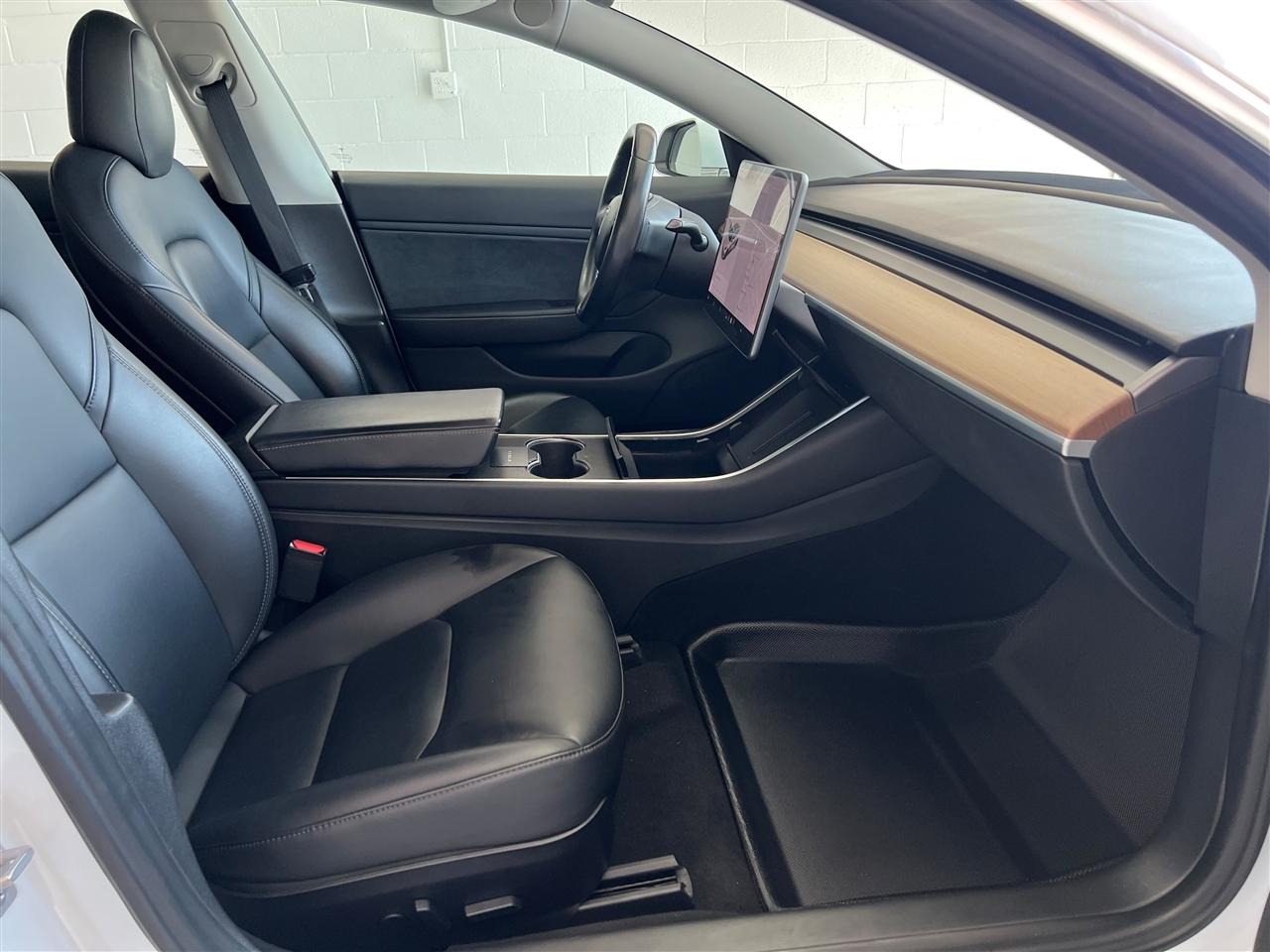 Tesla Model 3 Long Range 2018