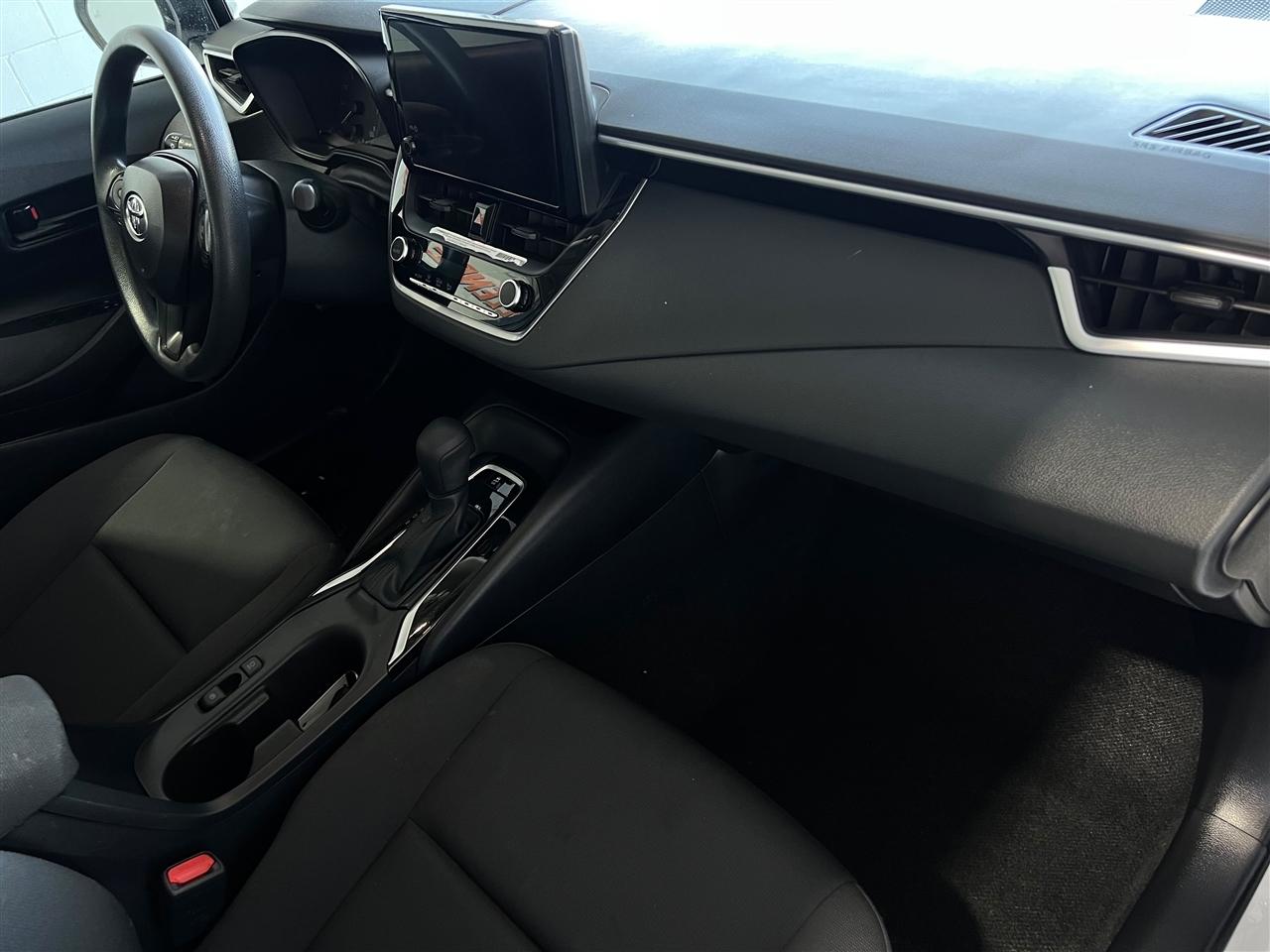 Toyota Corolla LE 2023