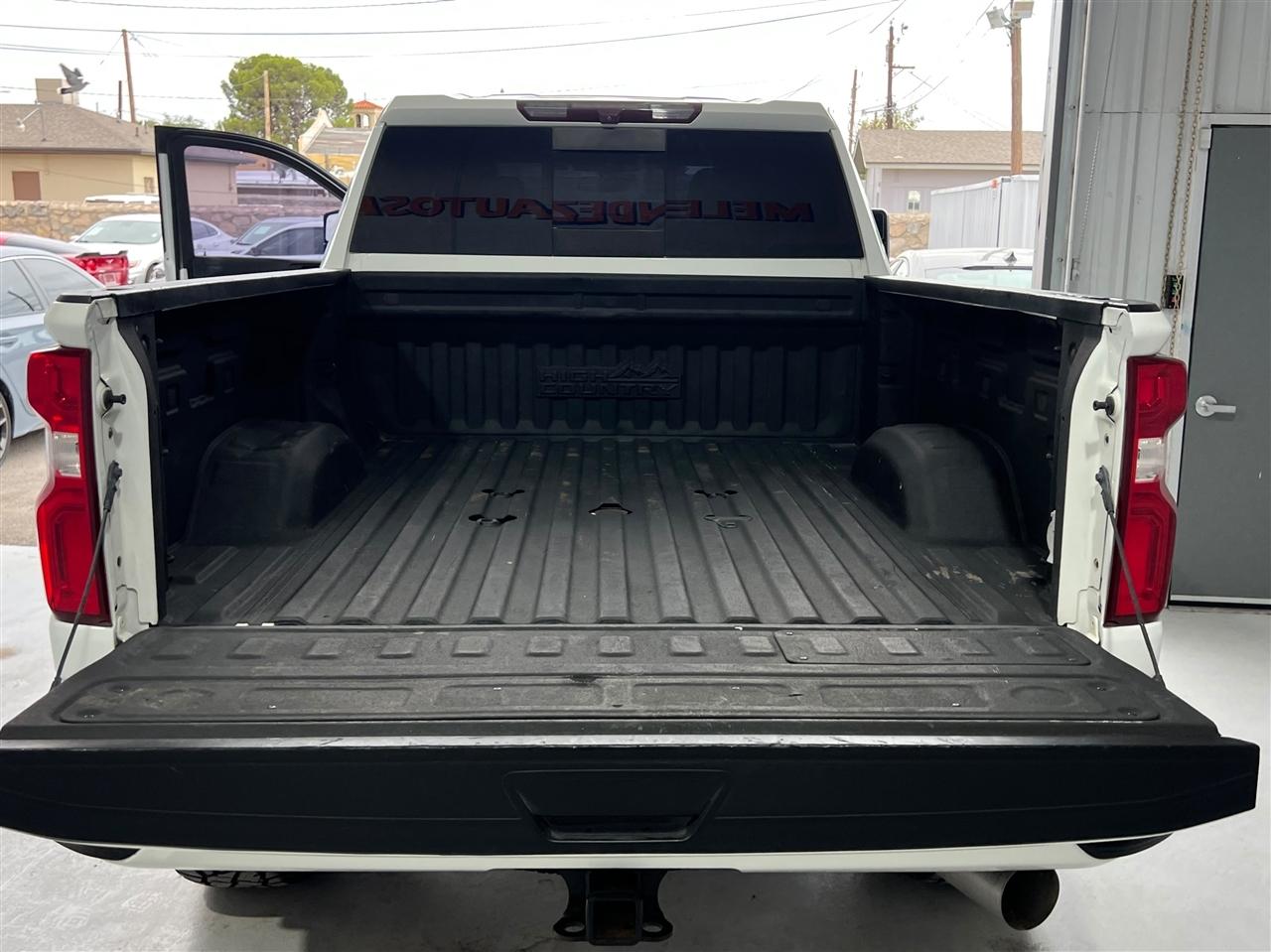 Chevrolet Silverado 2500HD High Country Crew Cab Long Box 4WD 2022