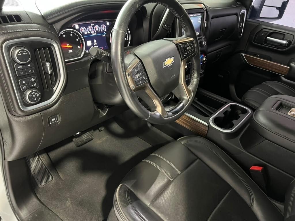 Chevrolet Silverado 2500HD High Country Crew Cab Long Box 4WD 2022