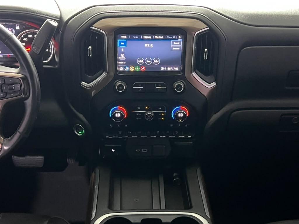 Chevrolet Silverado 2500HD High Country Crew Cab Long Box 4WD 2022