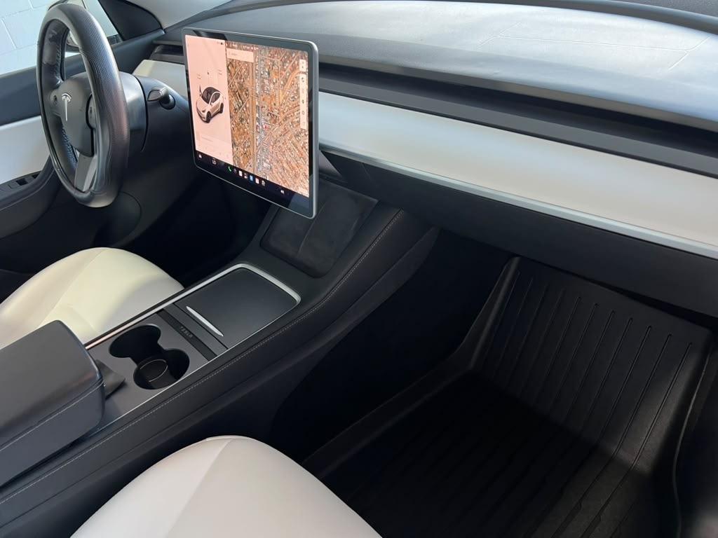 Tesla Model Y Long Range 2021