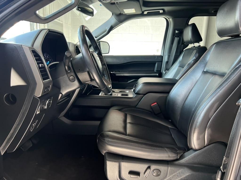Ford Expedition MAX XLT 2021