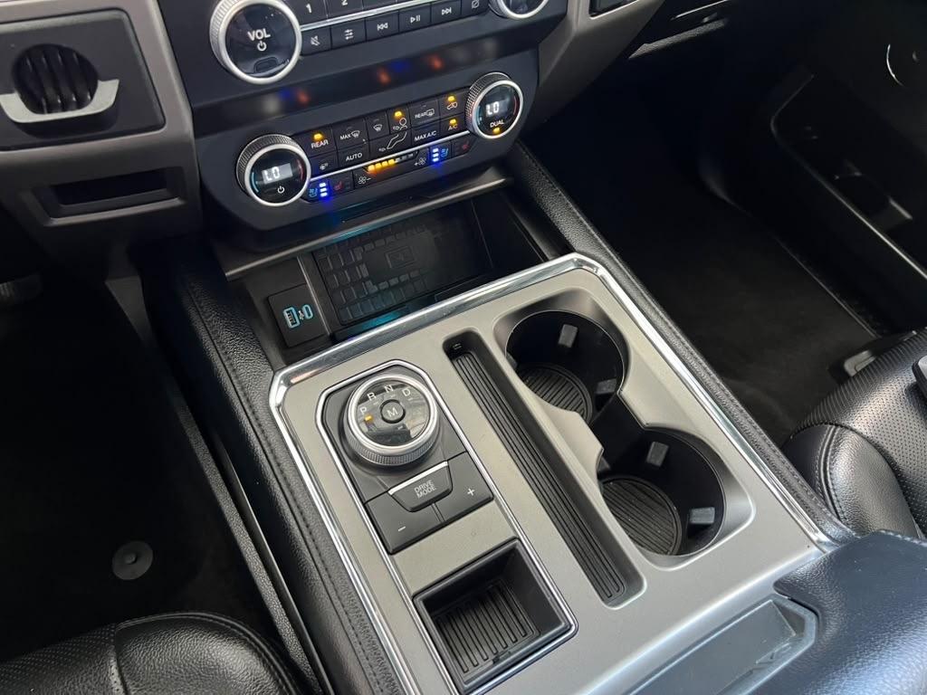 Ford Expedition MAX XLT 2021