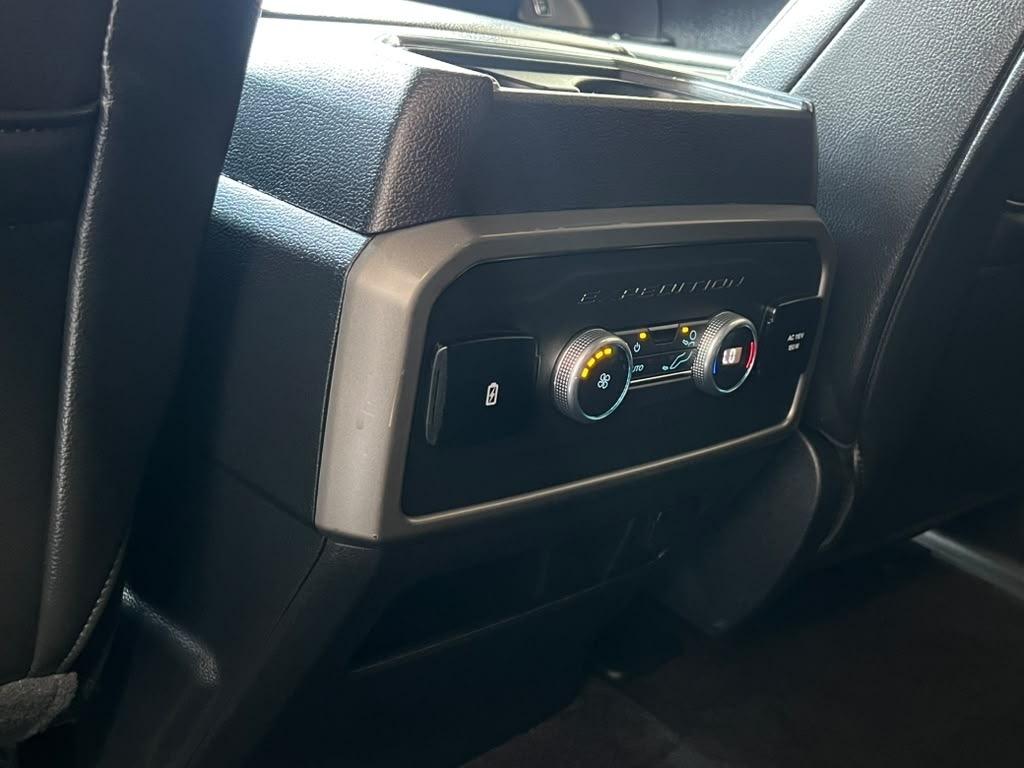 Ford Expedition MAX XLT 2021