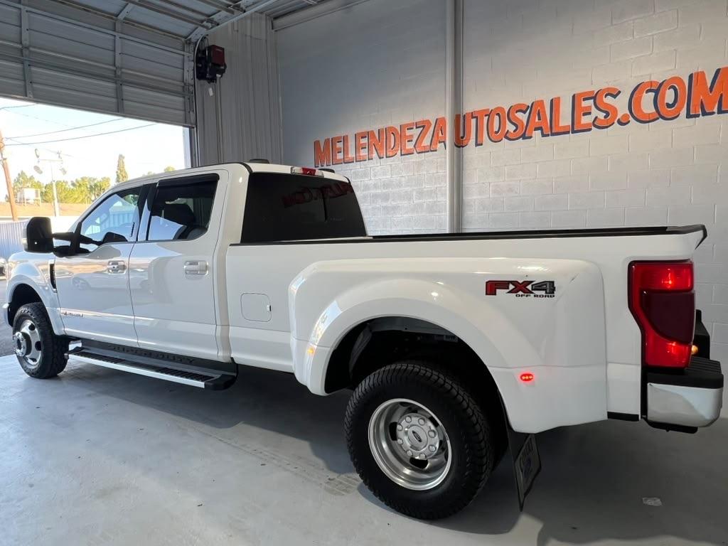 Ford F-350 SD Lariat Crew Cab Long Bed DRW 4WD 2022