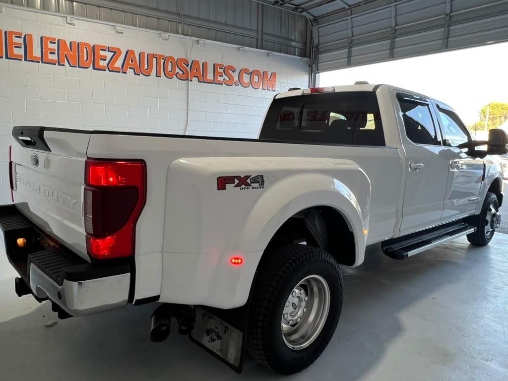 Ford F-350 SD Lariat Crew Cab Long Bed DRW 4WD 2022