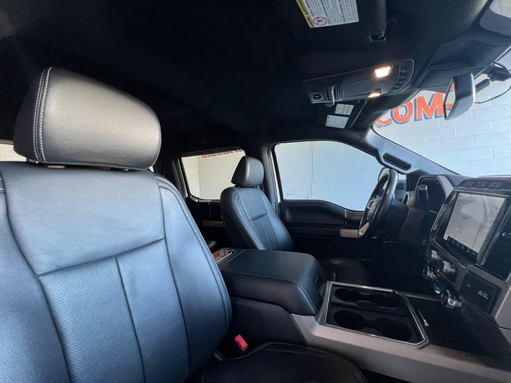 Ford F-350 SD Lariat Crew Cab Long Bed DRW 4WD 2022