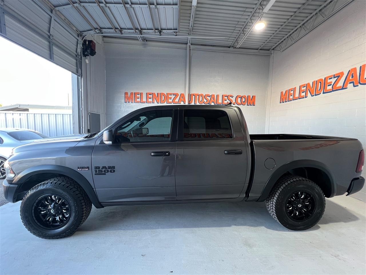 RAM 1500 Classic Tradesman Crew Cab SWB 4WD 2021