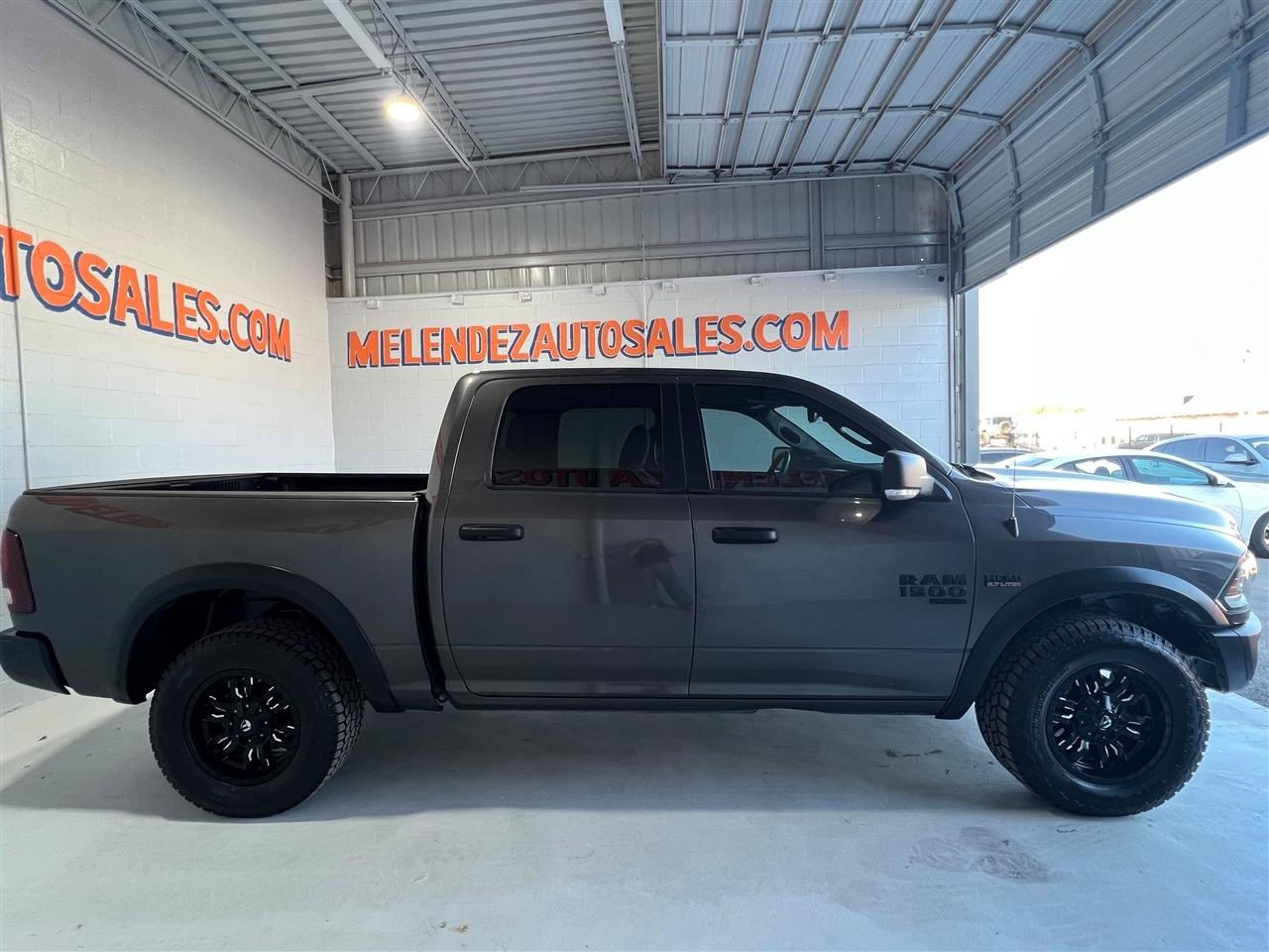 RAM 1500 Classic Tradesman Crew Cab SWB 4WD 2021