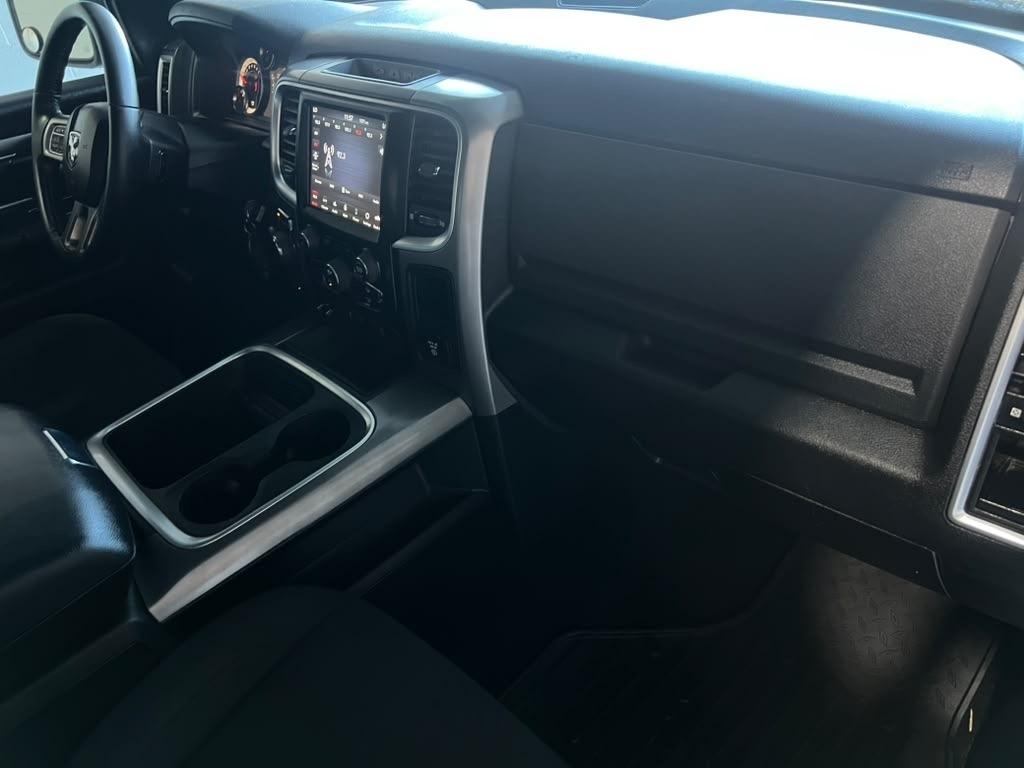 RAM 1500 Classic Tradesman Crew Cab SWB 4WD 2021