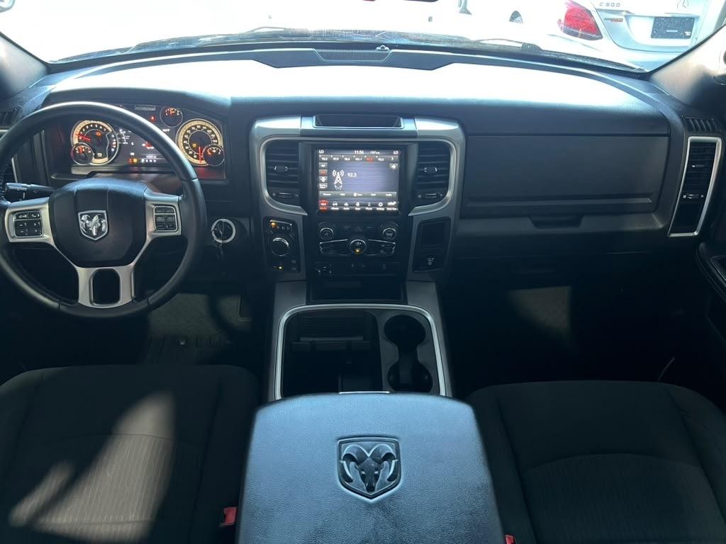RAM 1500 Classic Tradesman Crew Cab SWB 4WD 2021