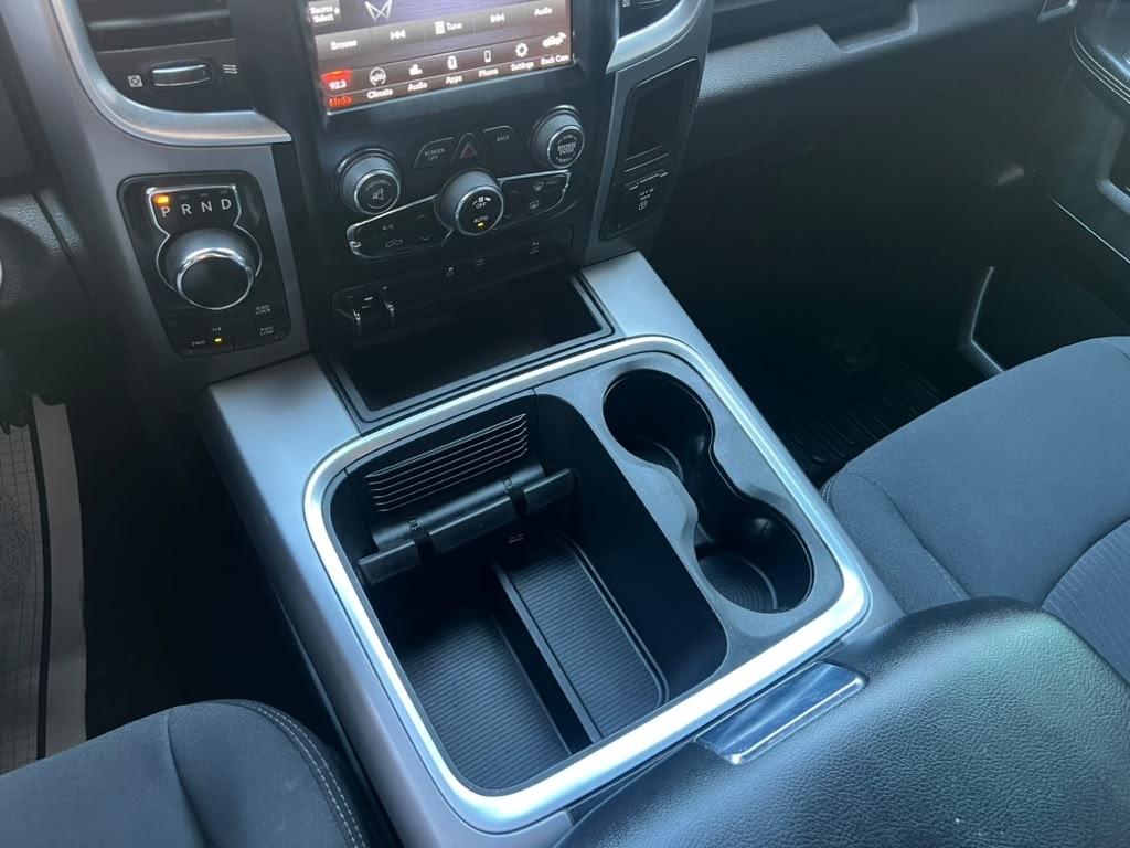 RAM 1500 Classic Tradesman Crew Cab SWB 4WD 2021