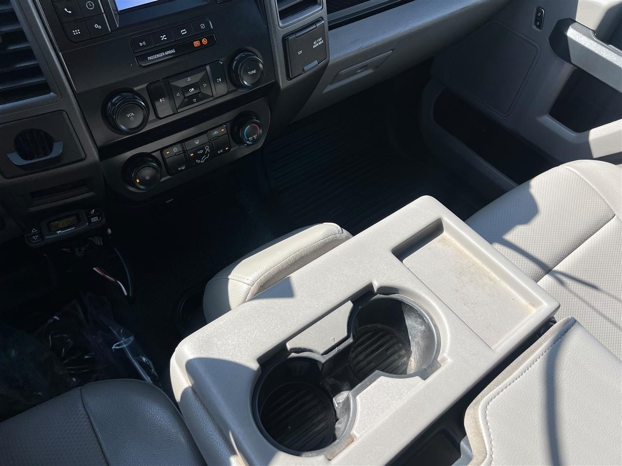 Ford F-350 SD XL 2WD DRW 2022